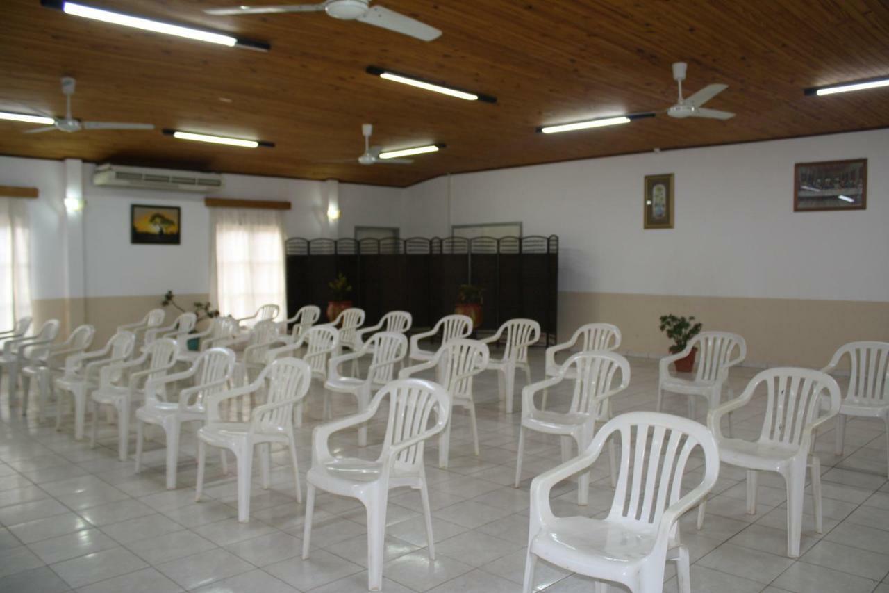 Hotel Golondrina Filadelfia المظهر الخارجي الصورة